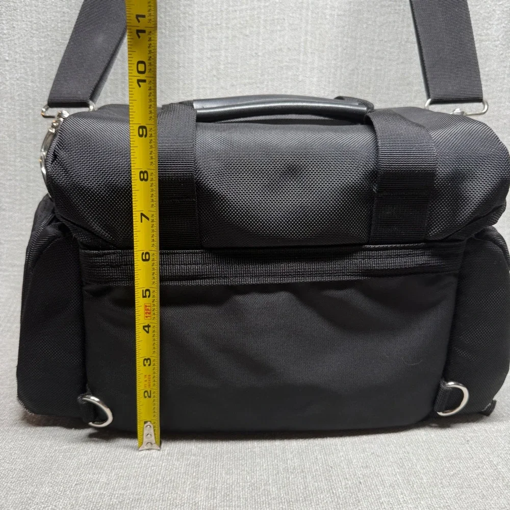 Canon Deluxe Gadget Bag Black Camera Shoulder Case Adjustable Dividers DSLR